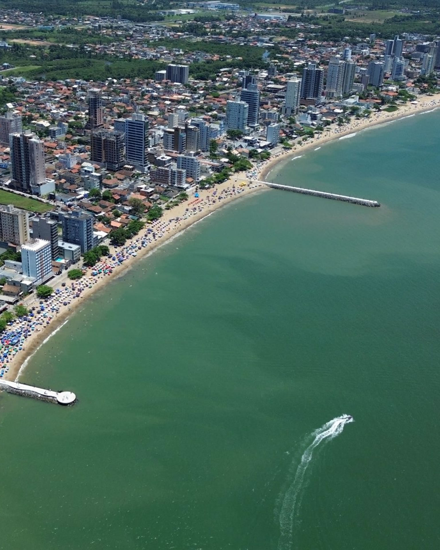 Balneário Piçarras: Por que Está se Tornando o Novo Hotspot Imobiliário de SC?